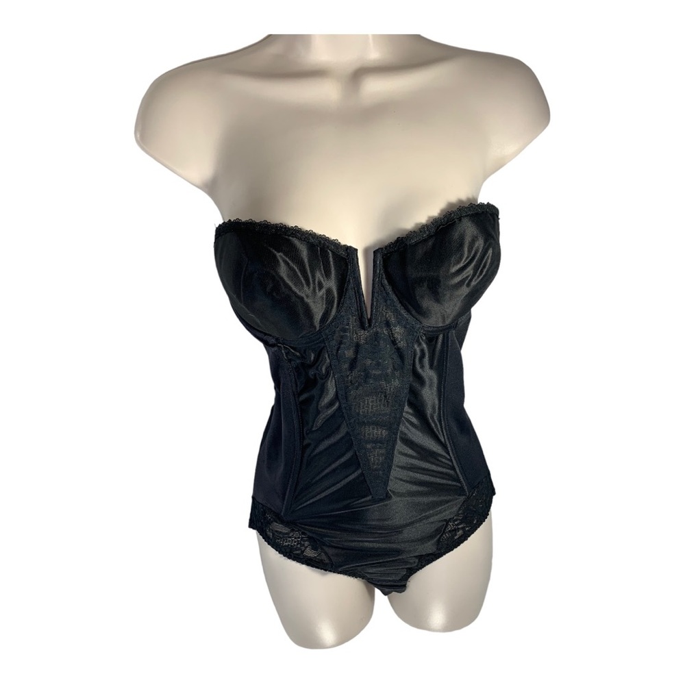 Vintage NWOT Crown Label Victoria’s Secret Bustier Teddy